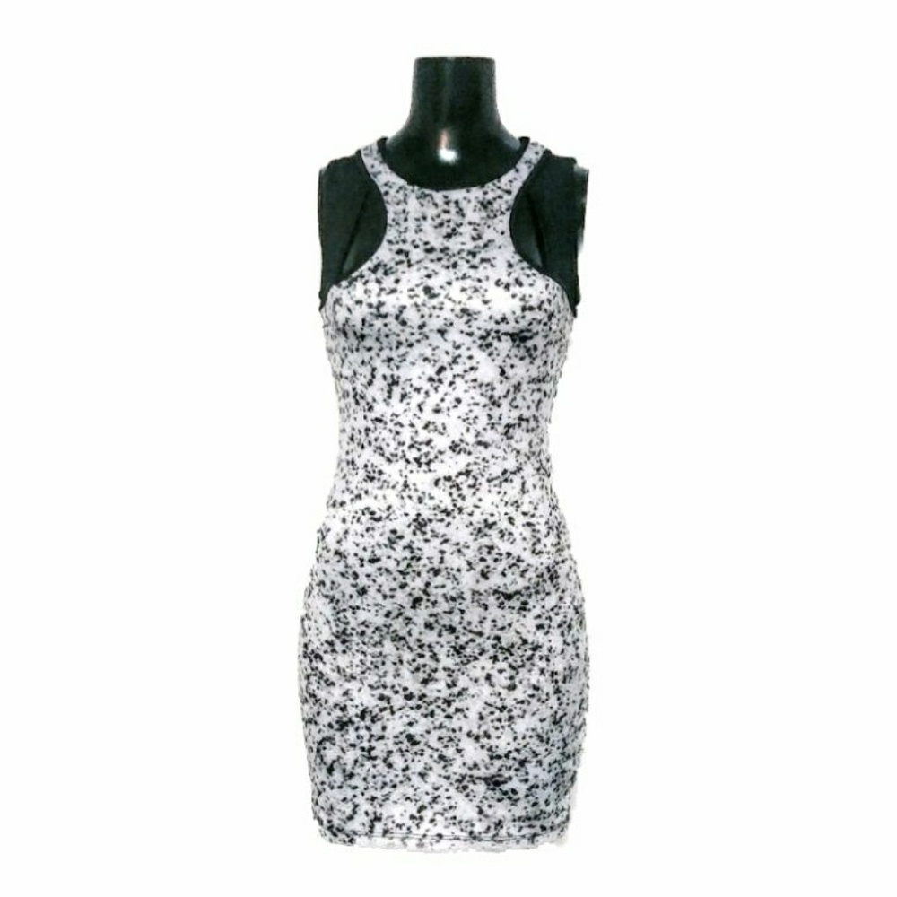 Forever 21 White Speckled & Black Strappy Dress 👗